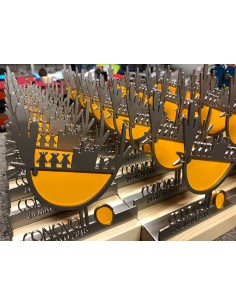 TROFEO GALLINA PERSONALIZADO 2