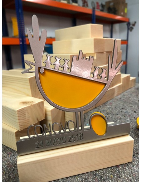 TROFEO GALLINA PERSONALIZADO